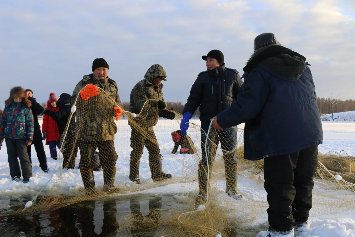 Мунха — Якутская Подлёдная Рыбалка 