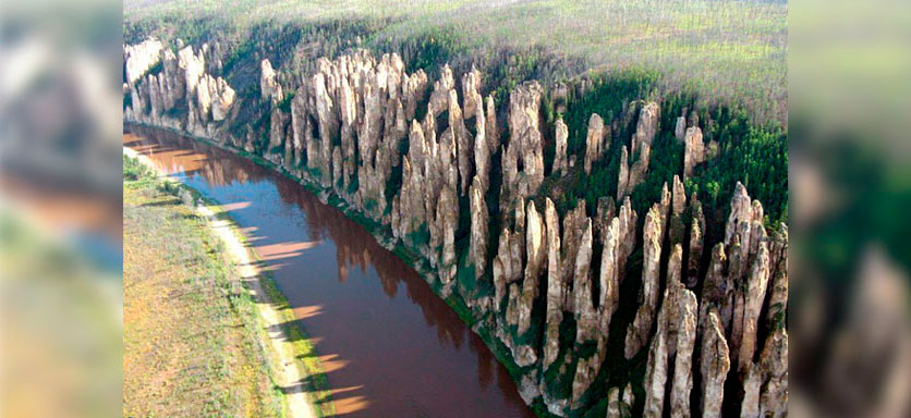Откройте для себя Синские столбы: Уникальное природное явление Якутии 