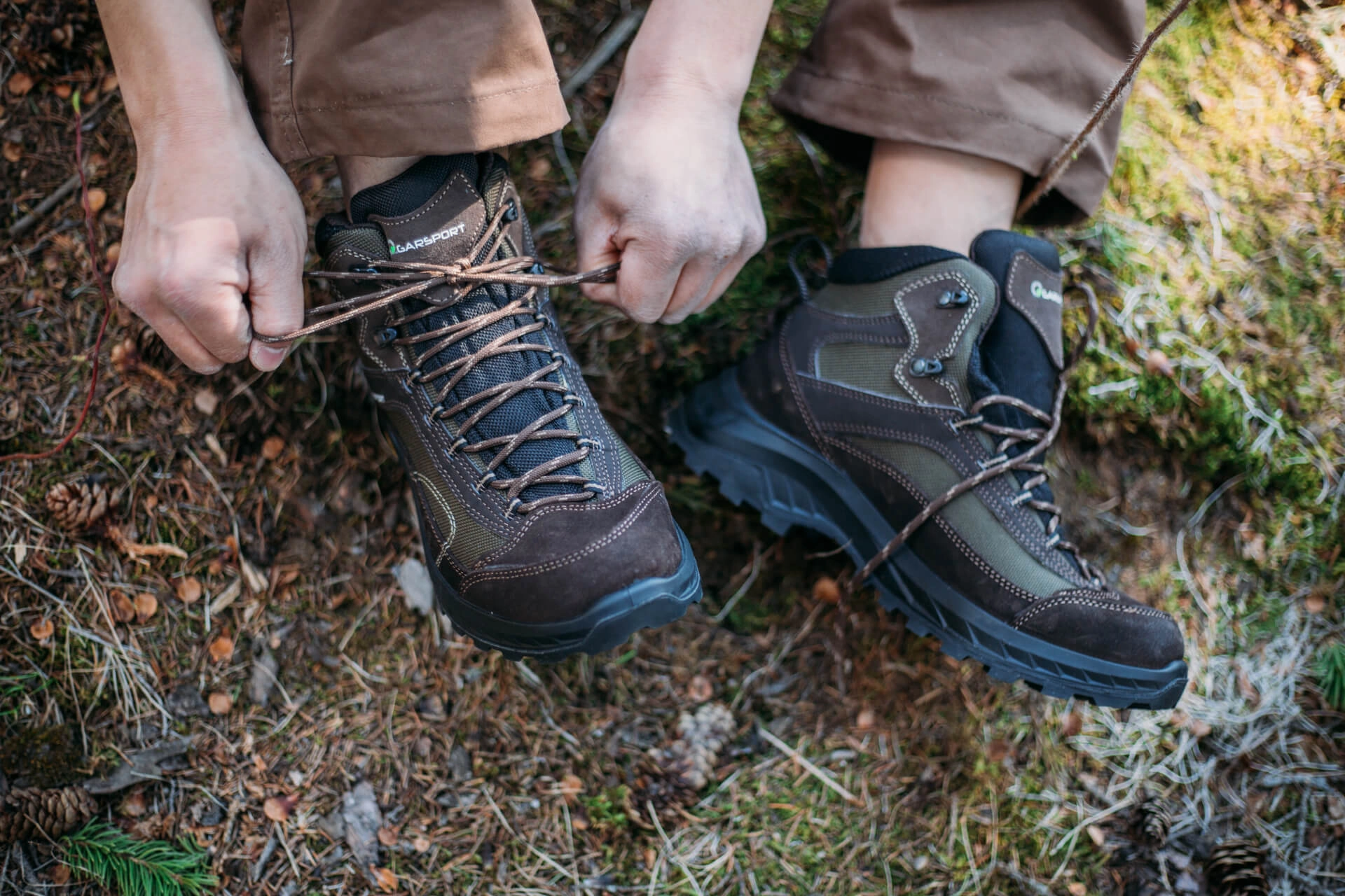 Обувь для горной охоты: Защита и комфорт на крутых склонах 